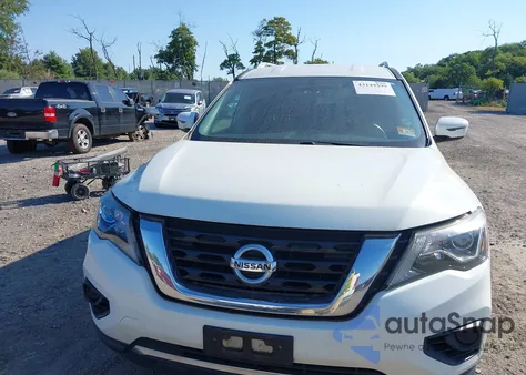 2017 Nissan Pathfinder S z USA, uszkodzony, nr VIN 5N1DR2MMXHC907991